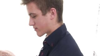 INTERVIEW & SOLO Shane Sanders