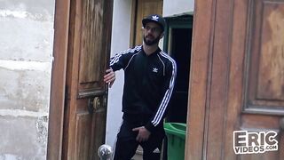 Bastian gets filled by Romeo